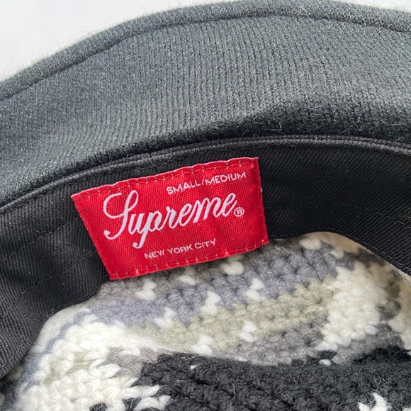 SUPREME SNOWFLAKE CROCHET CRUSHER BLACK - Picture 3 of 7